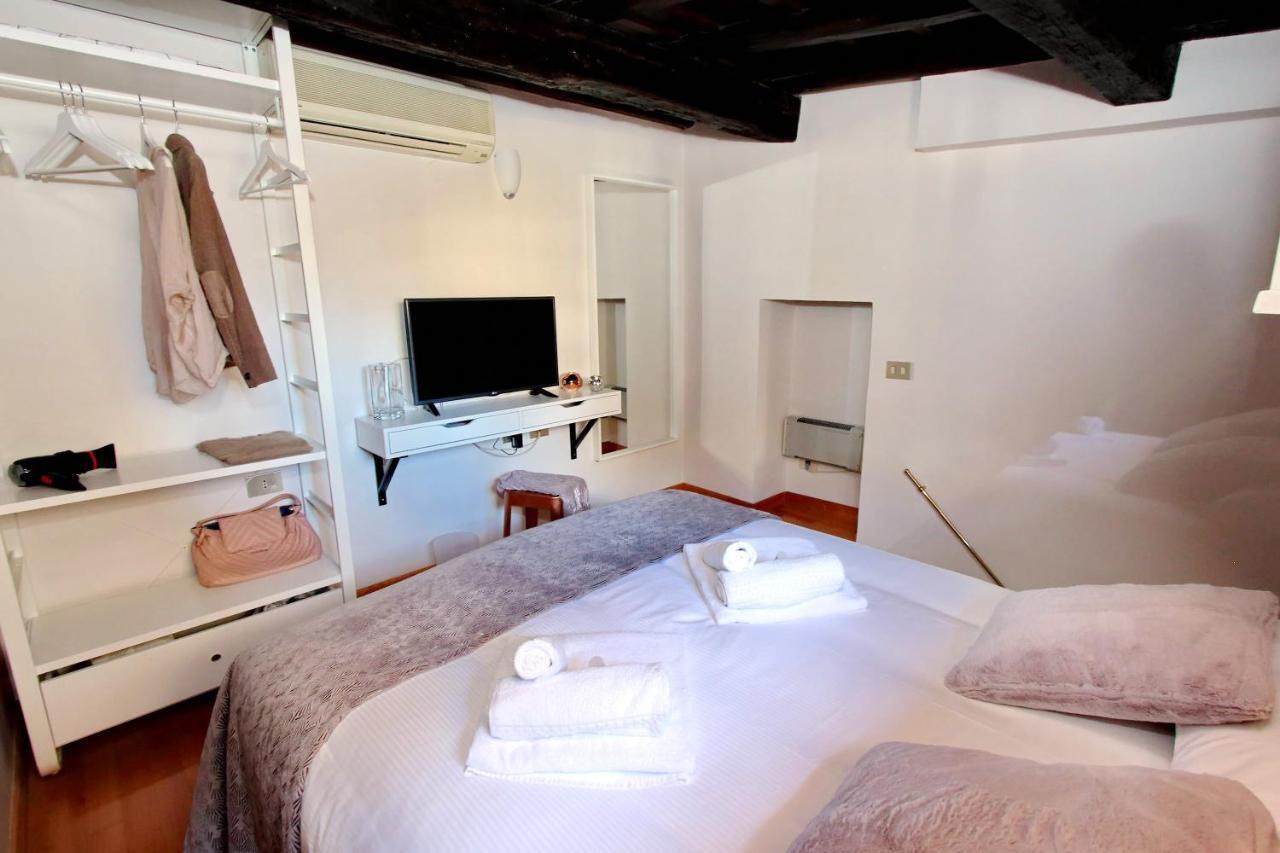 Rent In Rome Trevi Fountain Suite Kültér fotó